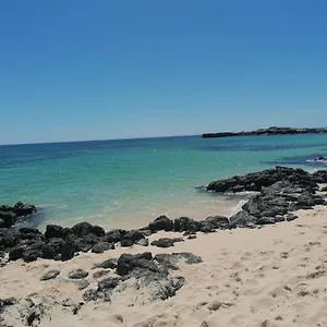 https://apartamento-junto-al-mar.in-canary-islands.com