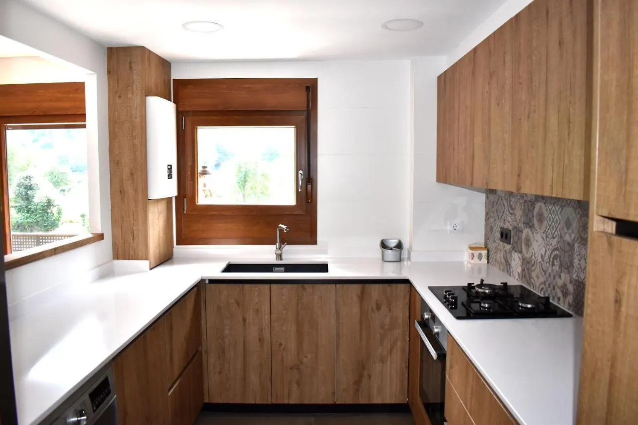 Apartamento Tubal Bosost  0*, Bosost (Bossòst) España